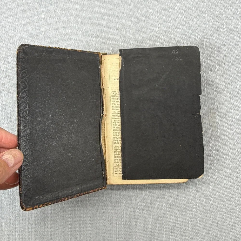 Vintage Eyre & Spottiswoode Holy Bible Leather KJV Embossed Pocket Pearl c 1873